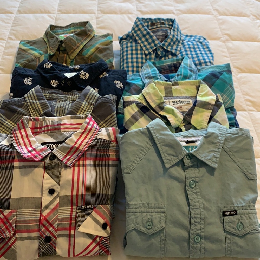 Sz. Med. bundle Men’s button down shirts
